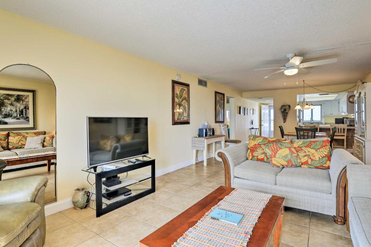 Oceanfront Cocoa Beach Condo With View Walk To Pier Экстерьер фото