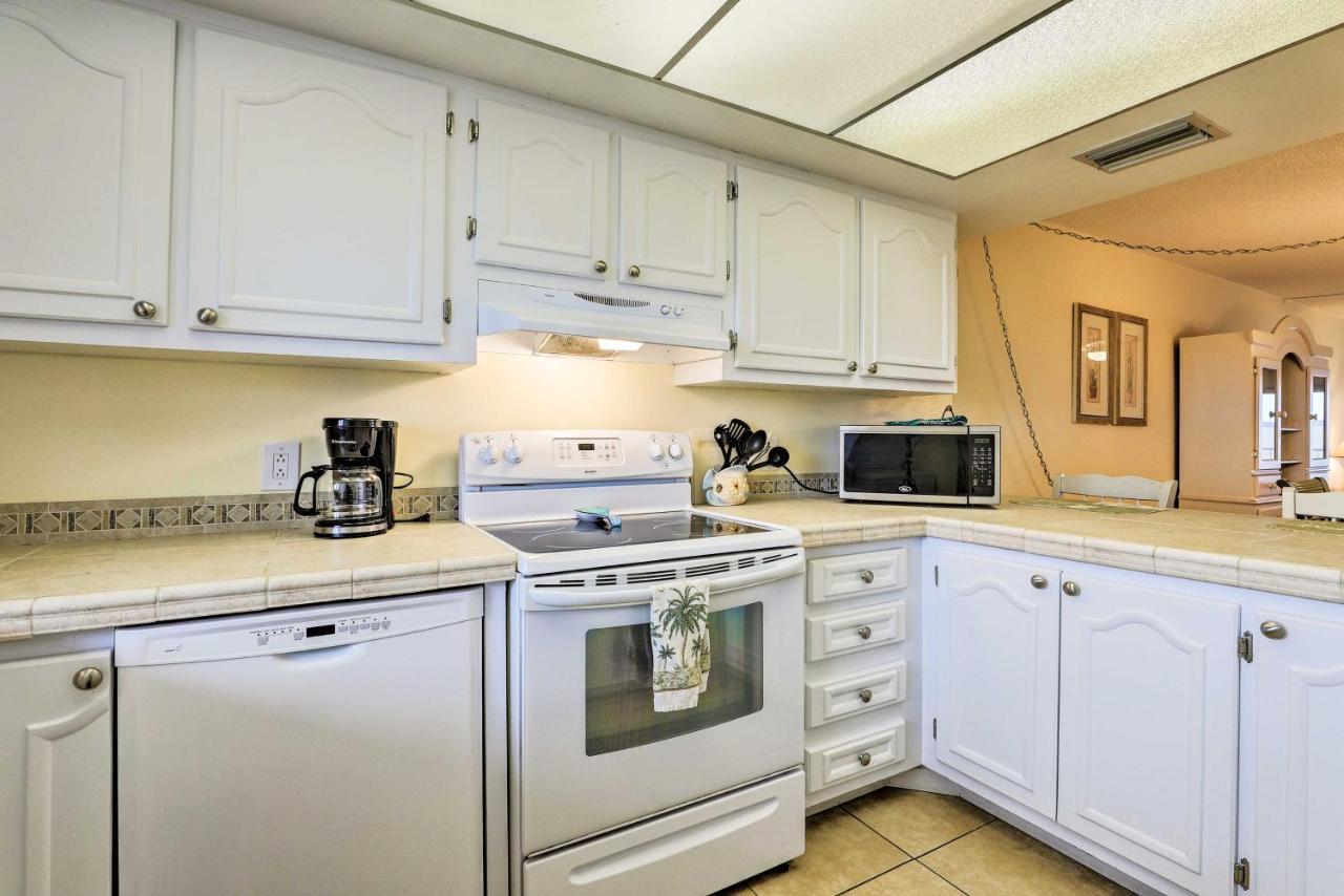 Oceanfront Cocoa Beach Condo With View Walk To Pier Экстерьер фото
